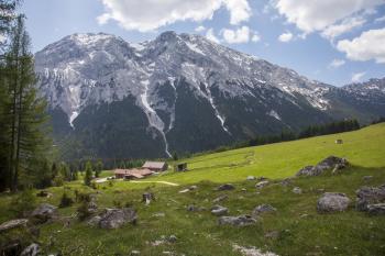 The Hämmermoosalm looking at the Adlerklettersteig, Gaistal, Leutasch, Austria